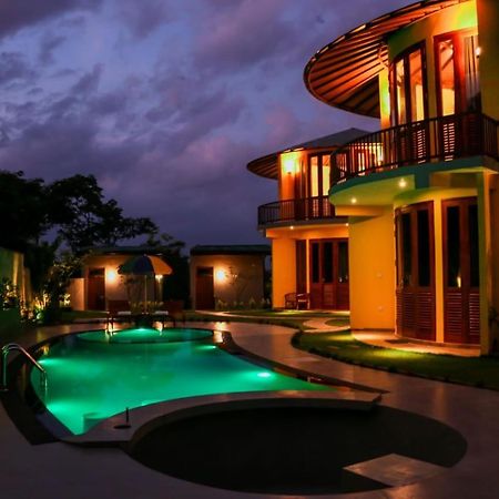 Senu Lagoon Villa Tangalle Exteriör bild