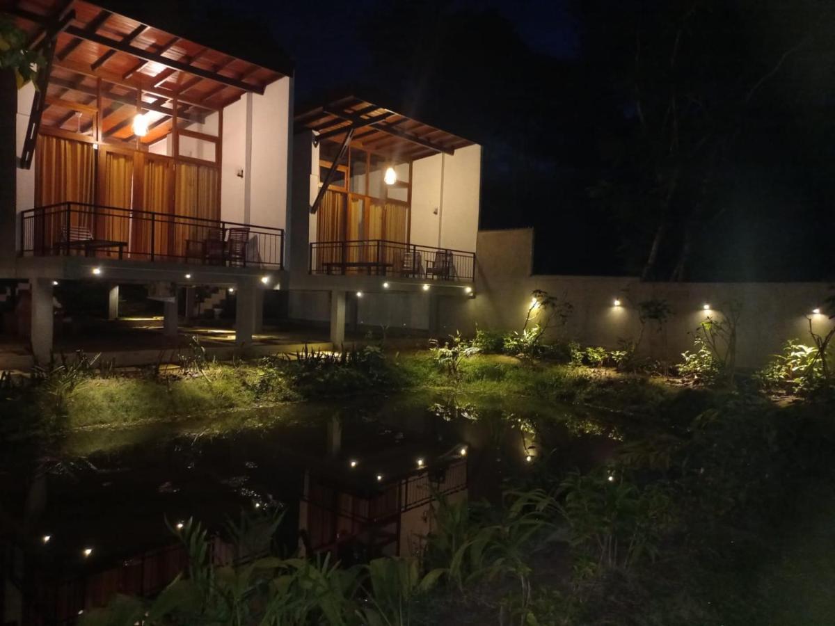 Senu Lagoon Villa Tangalle Exteriör bild
