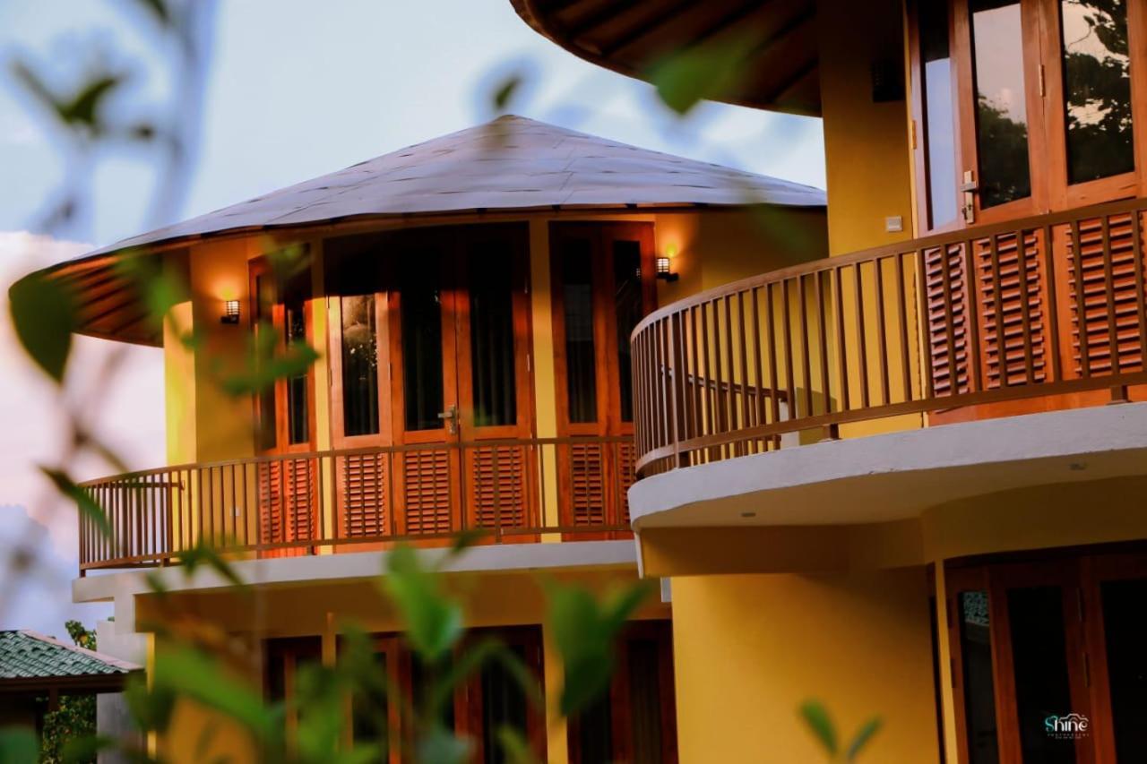 Senu Lagoon Villa Tangalle Exteriör bild