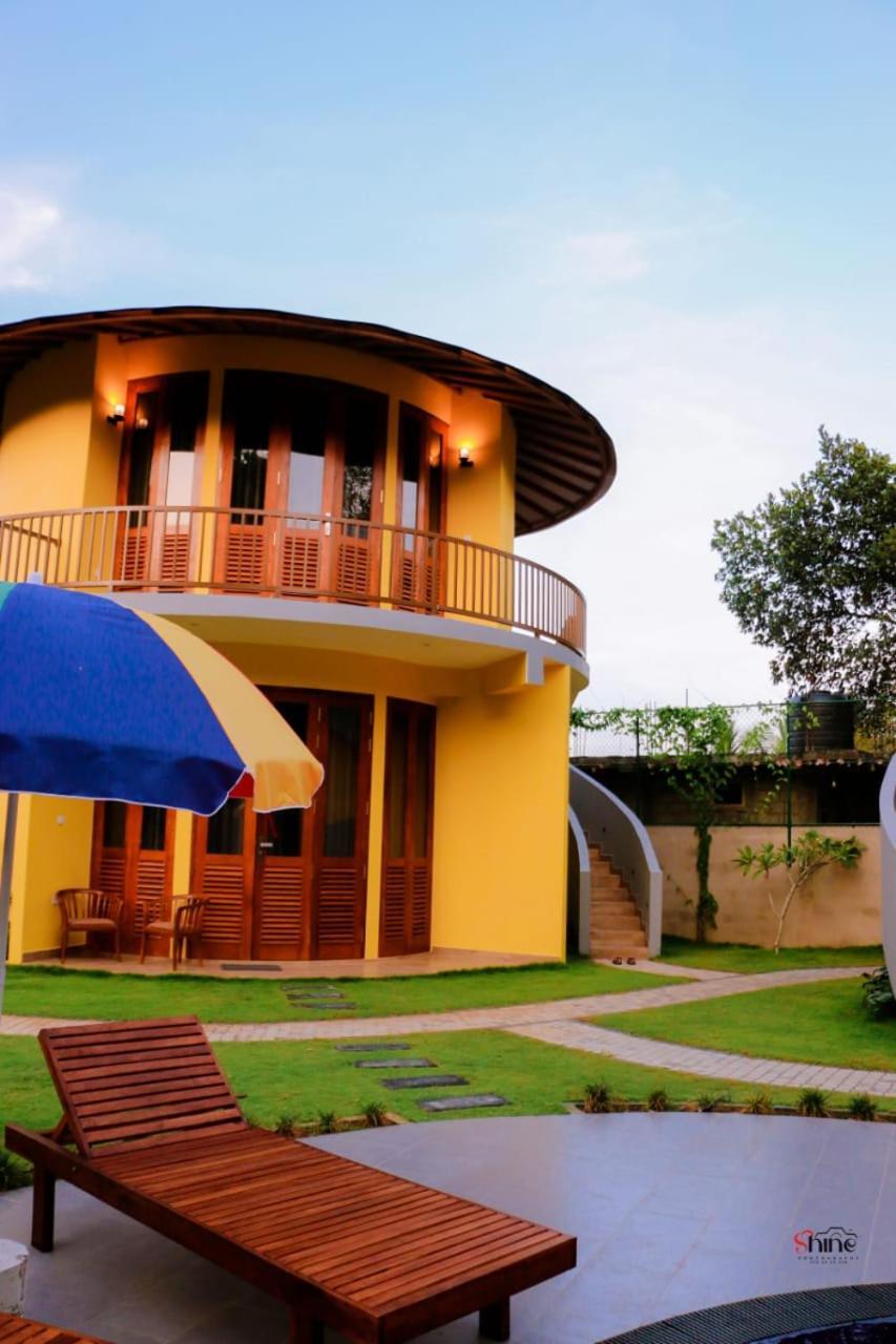 Senu Lagoon Villa Tangalle Exteriör bild